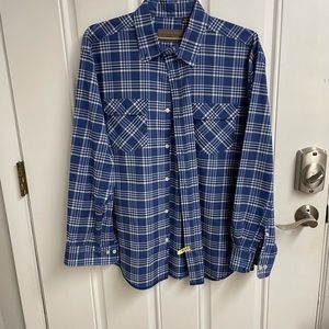 Clearwater outfitters, long sleeve button down shirt